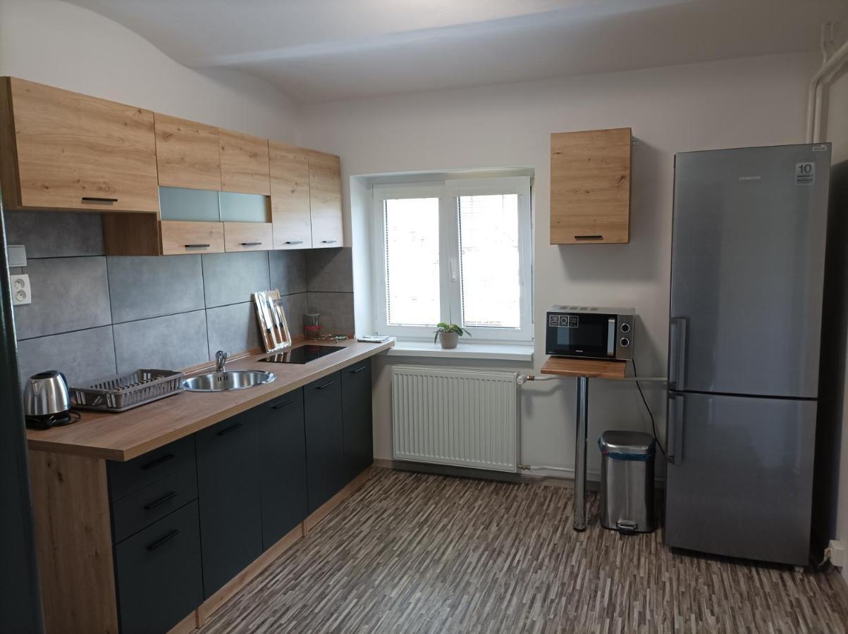 Apartman Vesele Decin Exteriör bild